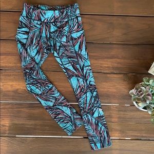 Lululemon Tight Stuff Tight Leggings, size 6